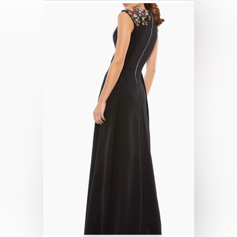 Max Duggal Style 26540# BEADED CAP SLEEVE V NECK A LINE GOWN Black Sz 14 - Picture 4 of 8